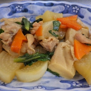 大根と高野豆腐鶏肉の煮物